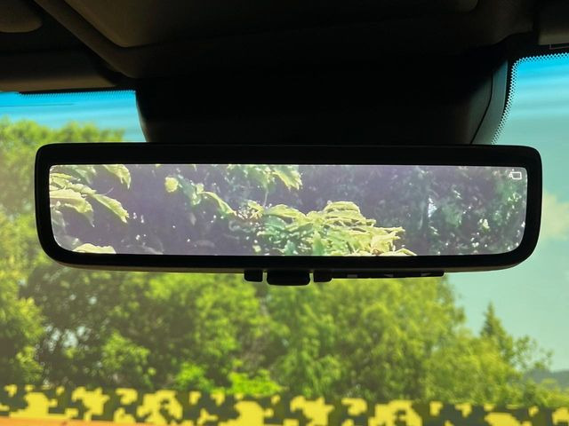 �y�f�W�^���C���i�[�~���[�z��Ȃ̑傫�ȉו��⓯��҂Ō�����m�F���Â炢���ł����S!�J�������B�e�����ԗ�����̉f�������[���~���[���ɕ\���B�N���A�Ȏ��E�ŏ󋵂̊m�F���\�ł�!