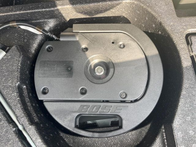 �yBOSE�T�E���h�V�X�e���z���x�ȃ`���[�j���O�\�͂����ڂ���Ă���A�������ȉ��y�����y���݂��������܂���