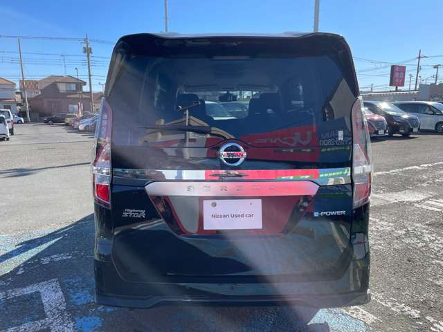 セレナ1.2 e-POWER ハイウェイスターV