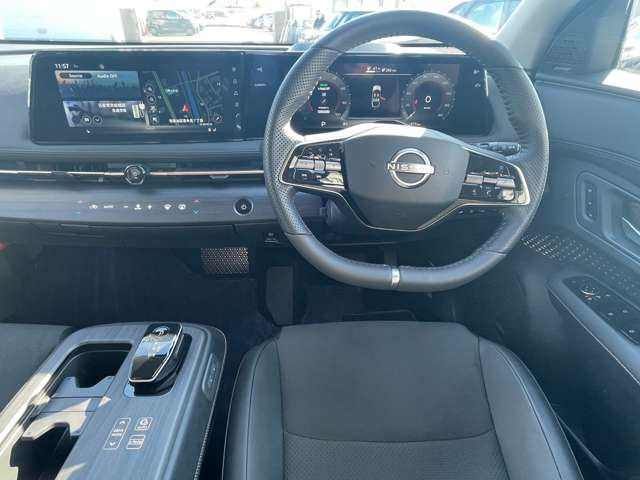 アリアB9 e-4ORCE 4WD