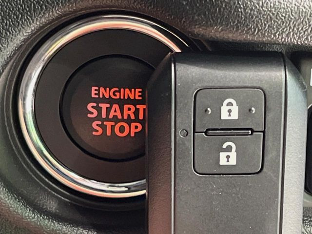 �y�L�[���X�X�^�[�g�V�X�e���z�J�o����|�P�b�g�ɓ��ꂽ�܂܂ł��h�A�̎{���E�������\�ȃX�}�[�g�L�[�𑕔��B�G���W���̃I���E�I�t�����J�M�����o���K�v����������Ƃ��Ă��֗��ł���