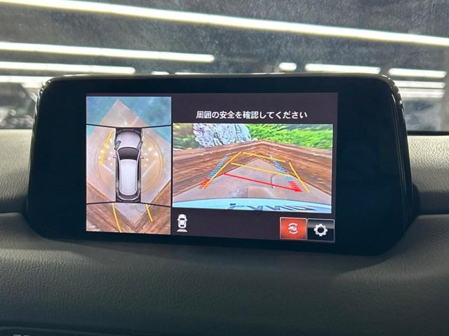 �y360&deg;�r���[���j�^�[�z��p�̃J�����ɂ��A�ォ�猩���낵���悤�Ȏ��_��360�x�N���}�̎��͂��m�F���邱�Ƃ��ł��܂������p�������m�F���₷���A�����ꏊ�ł̐؂�Ԃ��⒓�Ԃ��X���[�Y�ɍs���܂��B