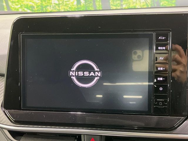 �y�����i�r�z�l�C�̏����i�r�𑕔����Ă���܂��B�i�r�̎g���₷���͂������A�I�[�f�B�I�@�\���[��!�L�����v�◷�s�͂������A�ʋ΂┃�����ȂǕ��i�̃h���C�u���y�����Ȃ�͂���