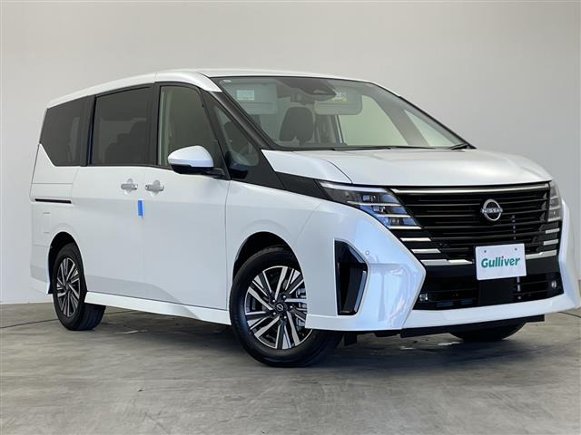 セレナ1.4 e-POWER ハイウェイスターV