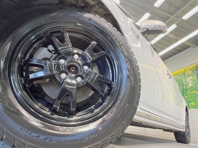 �y15�C���`�A���~�z�C�[���z�O�ςɃ}�b�`�����A���~�z�C�[���𑕒����Ă���܂��B�e��A���~�z�C�[����A�X�^�b�h���X�^�C�����戵�����Ă���܂��B���񂲑��k����������