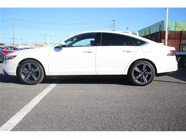 ���Ǝҗl�ւ̔̔��͂��f�肳���Ă��������܂��B �Ԍ������ԗ��̏ꍇ�́A�Ԍ����擾�������x�������z�ŕ\�����Ă���܂��B