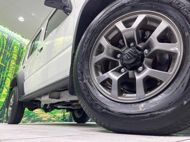 �y����15�C���`�A���~�z�C�[���z�O�ςɃ}�b�`���������A���~�z�C�[���𑕒����Ă���܂��B�e��ЊO�A���~�z�C�[����A�X�^�b�h���X�^�C�����戵�����Ă���܂��B���񂲑��k����������