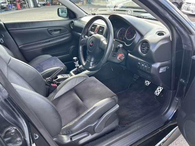 インプレッサ2.0 WRX 4WD