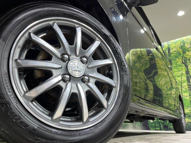 �y����14�C���`�A���~�z�C�[���z�O�ςɃ}�b�`���������A���~�z�C�[���𑕒����Ă���܂��B�e��ЊO�A���~�z�C�[����A�X�^�b�h���X�^�C�����戵�����Ă���܂��B���񂲑��k����������