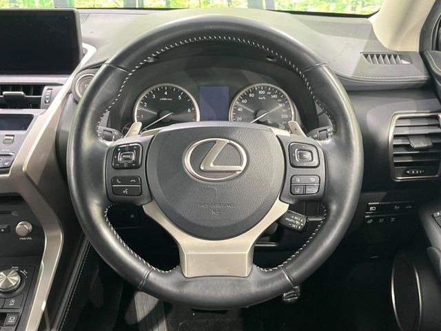 �y�����v�����X�e�A�����O�z�㎿�Ȋv���g�p���邱�ƂŁA��ɂ����������݂ƂĂ��^�]���₷���n���h���ł���