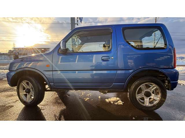 ジムニークロスアドベンチャー XA 4WD