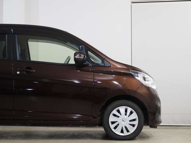 LINE�n�߂܂�����l�b�g�ɂ͍ڂ��Ă��Ȃ��ʐ^���������A�G���W���������������Ȃǂ̂��v�]�ɂ��������܂�!�F�B�o�^���ă��b�Z�[�W�������M������(^&omega;^)