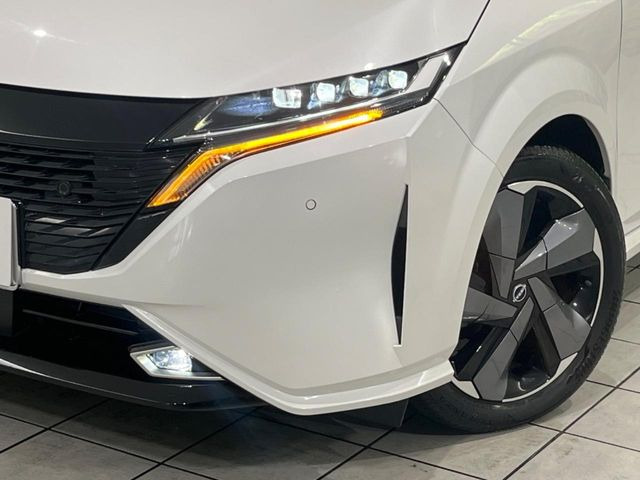 �yLED�w�b�h���C�g�z���V����ԑ��s�����ǍD�Ȏ��E���m�ۂ����S���ĉ^�]�ł��鍂�P�xLED�w�b�h���C�g�𑕔�!�_�����x�������A����d�͂��}�����Ă��܂��B