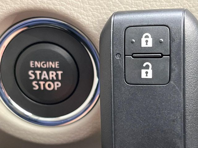 �y�L�[���X�X�^�[�g�V�X�e���z�J�o����|�P�b�g�ɓ��ꂽ�܂܂ł��h�A�̎{���E�������\�ȃX�}�[�g�L�[�𑕔��B�G���W���̃I���E�I�t�����J�M�����o���K�v����������Ƃ��Ă��֗��ł���