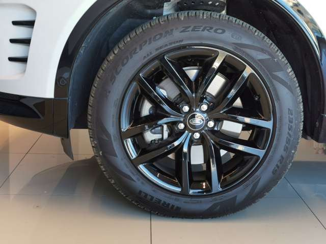 ディスカバリースポーツダイナミック SE 2.0L P250 4WD