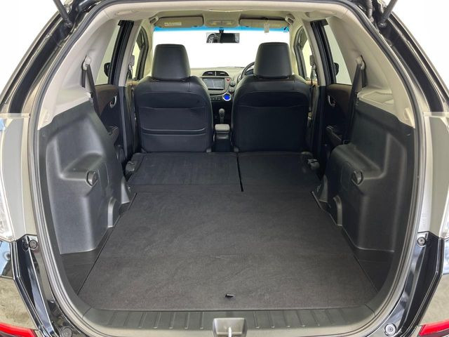 ���Q�b�W���[���́A��e�ʂ̃X�y�[�X���m�ہB���i�̂����������烌�W���[�܂ŁA���L�����􂵂Ă���܂�!�܂��A���A�V�[�g��|�����ƂŃo���G�[�V�����L���ɂ��g�����������܂��B