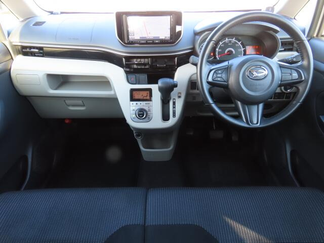 ���O���̐��|�E�K���X�n�{�f�B�R�[�e�B���O��CAR�N���[�j���O���Ǝ҂��{�H�������܂��̂ő�ϐ����B�I���b�N�X�����Ԃł݂͂Ȃ��܂ɉ��K�ȃh���C�u�����񑩁B