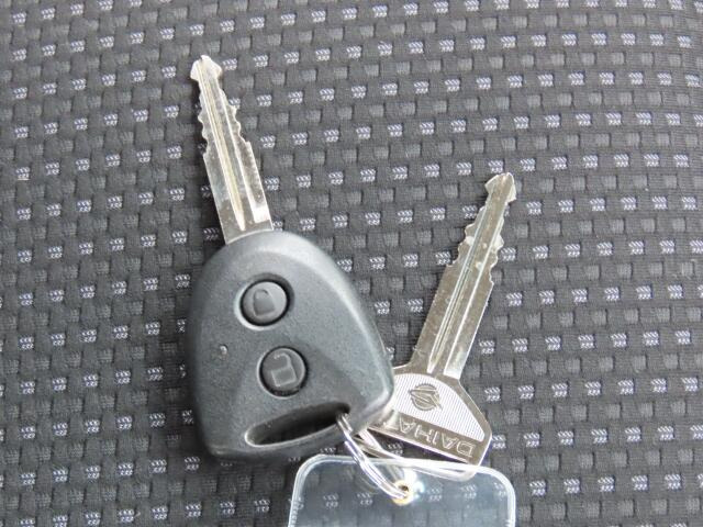 �L�[���X�L�[�G���g���[�ŎԊO����h�A�̊J���y�`���ł��l