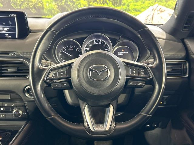 �y�����v�����X�e�A�����O�z�㎿�Ȋv���g�p���邱�ƂŁA��ɂ����������݂ƂĂ��^�]���₷���n���h���ł���