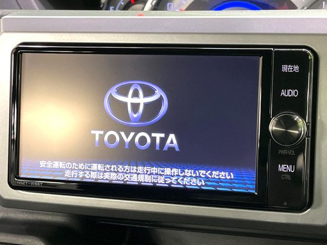 �y�����i�r�z�l�C�̏����i�r�𑕔����Ă���܂��B�i�r�̎g���₷���͂������A�I�[�f�B�I�@�\���[��!�L�����v�◷�s�͂������A�ʋ΂┃�����ȂǕ��i�̃h���C�u���y�����Ȃ�͂���