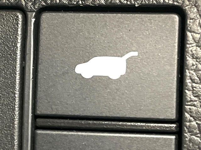 �y�p���[�o�b�N�h�A�z�X�}�[�g�L�[��^�]�Ȃ̃{�^�������������Ń��A�Q�[�g�������ŊJ���܂�!�ו��������Ă��鎞��A�����ʒu�ɂ���o�b�N�h�A��߂�ۂɕ֗��ȋ@�\�ł���