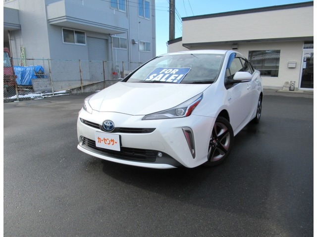 プリウス1.8 A ツーリングセレクション E-Four 4WD