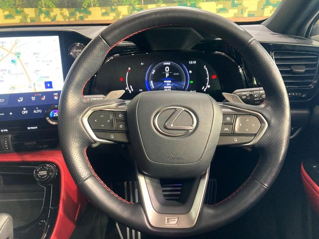 �y�����v�����X�e�A�����O�z�㎿�Ȋv���g�p���邱�ƂŁA��ɂ����������݂ƂĂ��^�]���₷���n���h���ł���