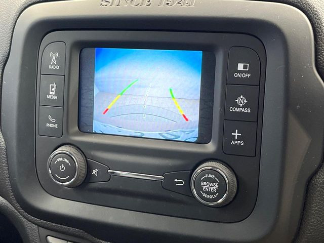 ���o�b�N�J����:�֗��ȁy�o�b�N�J�����z�ň��S�m�F���ł��܂��B���Ԃ����ȕ��ɂ��I�X�X���ȕ֗��@�\�ł��B