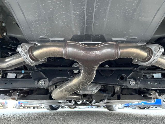 ����肪���ꂢ�Ȃ����ɁA�h�K���H�̎{�H���I�X�X���B�~��n��͂������A���ݕ��ɂ��Z���̕���A��Ń}�����E�E�B���^�[�X�|�[�c���������ɂ��D�]���������Ă���܂��B