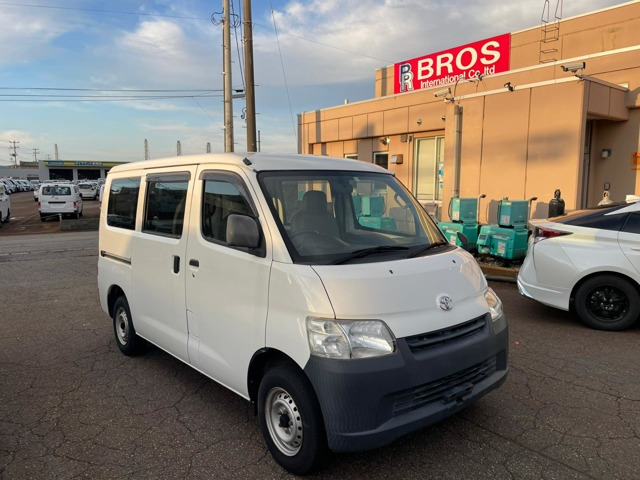 タウンエースバン1.5 DX 4WD