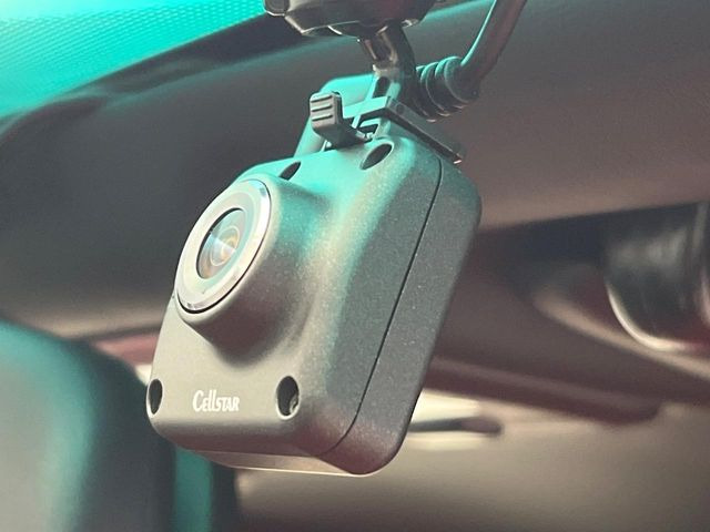 �y�h���C�u���R�[�_�[�z�h���C�u���R�[�_�[����!���s���͂������A������^�]�⎖�̂ɑ��������ہA�f���ŋL�^���A����̃��X�N�ɔ����܂��B���L�^�pSD�J�[�h�͂��q�l�����g�ł��������������K�v������܂��B