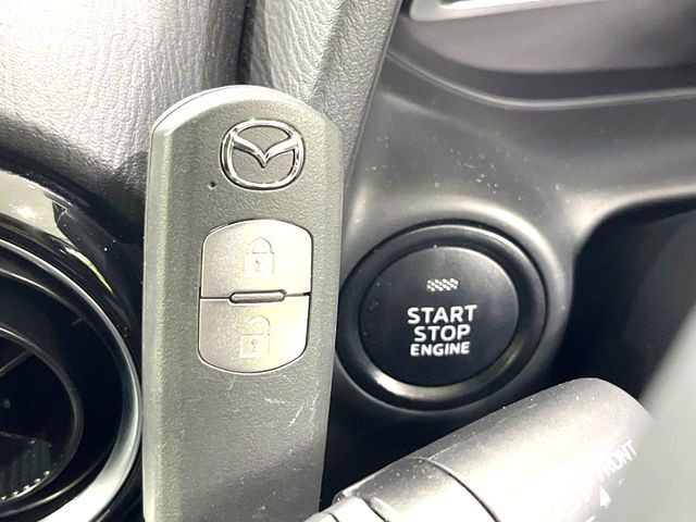 �y�A�h�o���X�g�L�[�z�J�o����|�P�b�g�ɓ��ꂽ�܂܂ł��h�A�̎{���E�������\�ȃX�}�[�g�L�[�𑕔��B�G���W���̃I���E�I�t�����J�M�����o���K�v����������Ƃ��Ă��֗��ł���