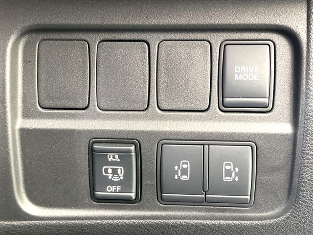 �y�����p���[�X���C�h�h�A�z�X�}�[�g�L�[��^�]�Ȃ̃X�C�b�`�Ō�ȗ����X���C�h�h�A�̊J���\���d��������͂����ăh�A���J����K�v�������A�����Ȃ��q�l�ł��ȒP�ɊJ���߂ł����K�ł���