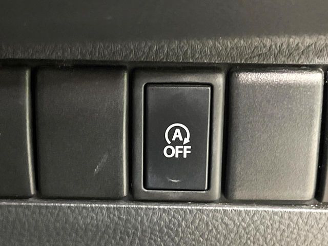 �y�A�C�h�����O�X�g�b�v�z�ԐM����a�؂Œ�Ԃ����ۂɃG���W�����~���A���ʂȔR���̏����}���܂��B�R��������ی�ɂȂ���@�\��G���W���̓u���[�L�𗣂��΍Ďn�����܂��B