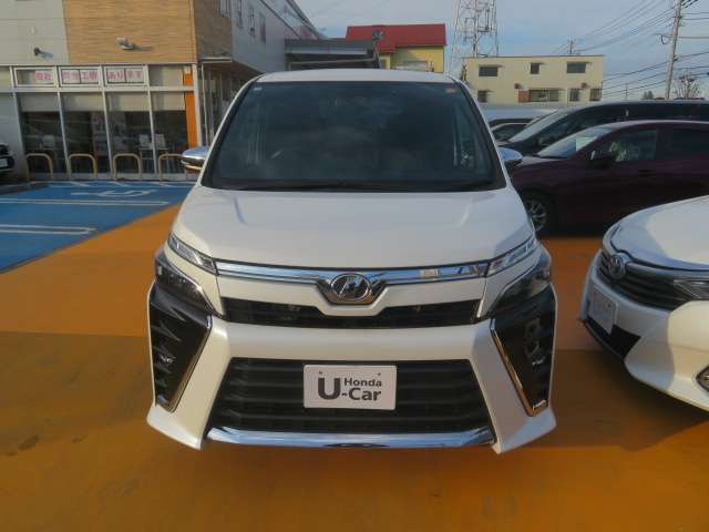 ヴォクシー2.0 ZS 煌