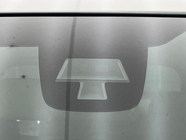 �y�X�Y�L �Z�[�t�e�B�T�|�[�g�z���s���ɑO���̎ԗ�����F�����A�Փ˂������Ȏ��͌x��ƃu���[�L�ŏՓˉ���Ɣ�Q�y�����A�V�X�g�B�����S�Ƀh���C�u�����y���݂��������܂��B