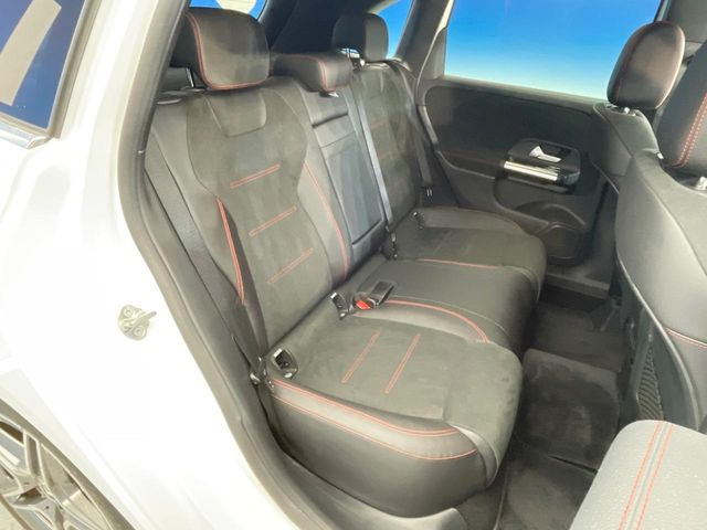 ���㕔���Ȃ��C�ɂȂ�悤�ȃL�Y�E�����ւ��蓙�A�傫�ȃ_���[�W�͂Ȃ��A�ǍD�ȏ�Ԃł��B