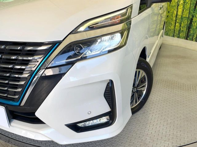 �yLED�w�b�h���C�g�z���V����ԑ��s�����ǍD�Ȏ��E���m�ۂ����S���ĉ^�]�ł��鍂�P�xLED�w�b�h���C�g�𑕔�!�_�����x�������A����d�͂��}�����Ă��܂��B