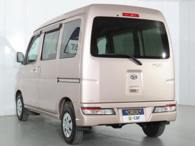 AIS����:���X�ł̓g���^�E�z���_�E�j�b�T���E�}�c�_�E�X�o�����[�J�[�n�̒��ÎԎ��Ɖ�Ђƕ��В�g��Ђ�6�Ђœ��ꂳ�ꂽ�u�]����v�u������v�ɑ���A�����Ɍ����]�������M���̂����鍸��