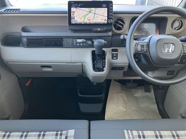 N-BOXジョイ モノトーン