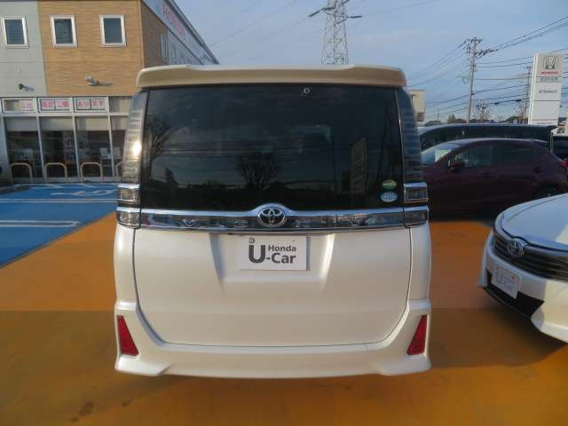 ヴォクシー2.0 ZS 煌