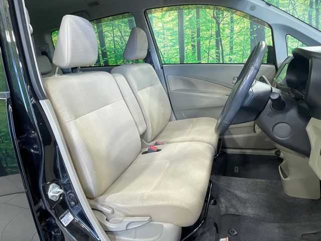 �^�]�ȃV�[�g���͎g�p�������Ȃ��A�ǍD�ȏ�ԂƂȂ��Ă��܂��B���J�Ɏg���Ă������Ƃ��悭�킩��܂��ˁB