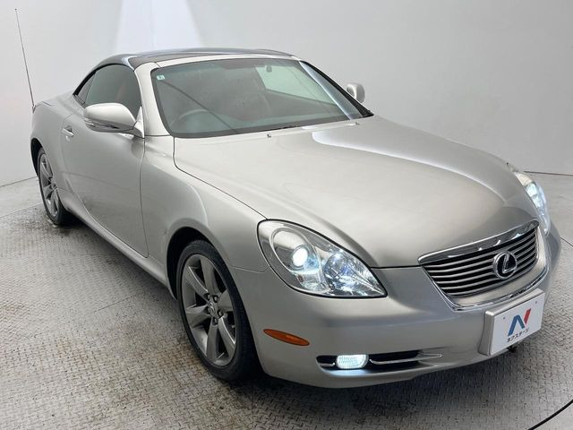 �������x�̃K���X�疌�ŝ����͂������A�㎿�ȃc���E����������B���O����_���J�����؂Ȉ��Ԃ�ی삵�A�F�����E�򉻂�h�~�B�u�e�X�v���b�V���R�[�g�v�A�u�e�v���~�b�T�R�[�g�v���炨�I�т��������܂��B