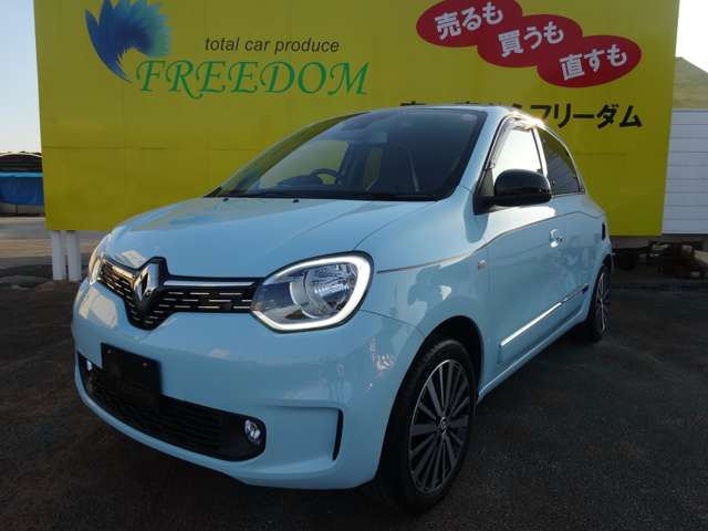 トゥインゴインテンス