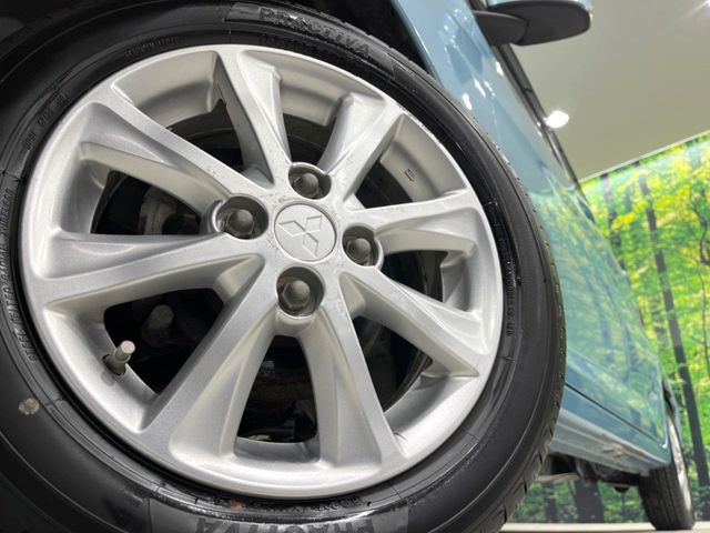 �y����14�C���`�A���~�z�C�[���z�O�ςɃ}�b�`���������A���~�z�C�[���𑕒����Ă���܂��B�e��ЊO�A���~�z�C�[����A�X�^�b�h���X�^�C�����戵�����Ă���܂��B���񂲑��k����������