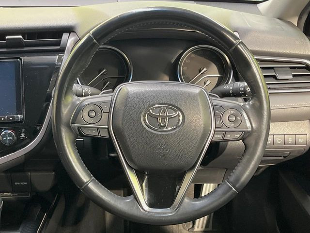 �y�����v�����X�e�A�����O�z�㎿�Ȋv���g�p���邱�ƂŁA��ɂ����������݂ƂĂ��^�]���₷���n���h���ł���