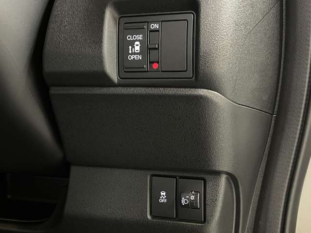 動画無料送信可能です!是非お気軽にお問合せ下さいませ!LINEでの写真・動画の送信も承っております。LINEID  @tih4453s ※お客様の携帯端末によっては送信できないケースがございます。