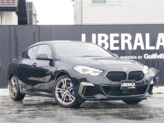 2シリーズグランクーペM235i xドライブ 4WD