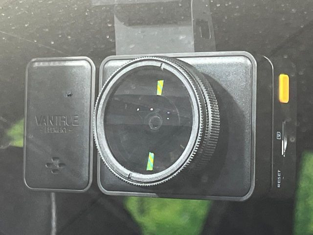 �y�h���C�u���R�[�_�[�z�h���C�u���R�[�_�[����!���s���͂������A������^�]�⎖�̂ɑ��������ہA�f���ŋL�^���A����̃��X�N�ɔ����܂��B���L�^�pSD�J�[�h�͂��q�l�����g�ł��������������K�v������܂��B