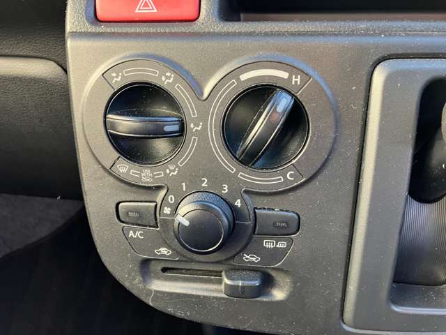 �V���v���ȃ_�C�����ő��쐫�̗ǂ��}�j���A���G�A�R��!�����ď�����K�Ƀh���C�u�ł��܂�!